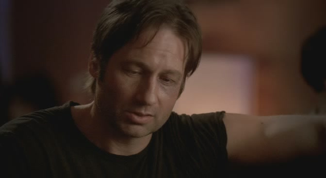 californication-01x01-kaliforgia[(034811)19-04-57].jpg